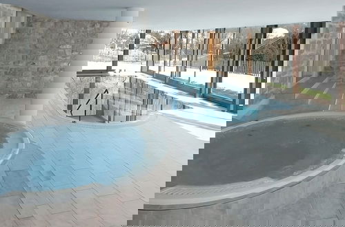 Foto 1 - Luxury Apartment, Panoramic Mountain Views, 5 Star Spa Facilities - 4 Bedroom