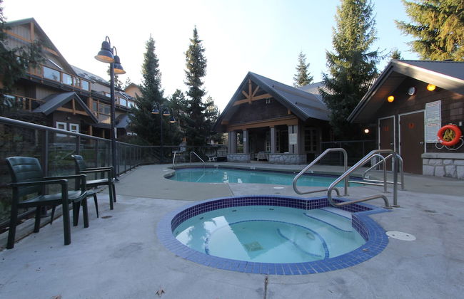 Glacier's Reach by Whistler Retreats - Foto 31