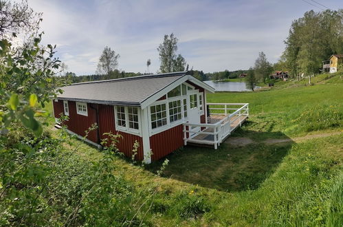 Foto 1 - Charming 2-bed House at the Lake Close Gustavsfors