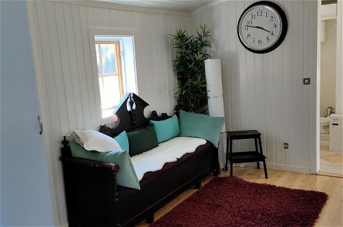 Foto 14 - Charming 2-bed House at the Lake Close Gustavsfors