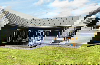 Foto 1 - 10 Person Holiday Home in Glesborg-by Traum