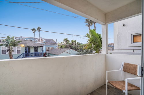 Photo 16 - Bay View VI by Avantstay Stylish Mission Beach Home on the Sand