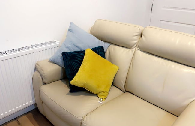 Inviting 2-bed Apartment in Wakefield Charming - Foto 12