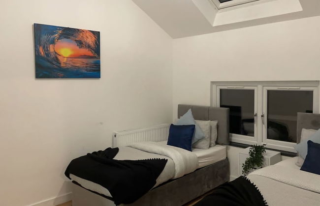 Inviting 2-bed Apartment in Wakefield Charming - Foto 2