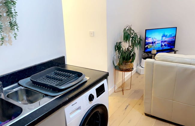 Inviting 2-bed Apartment in Wakefield Charming - Foto 9