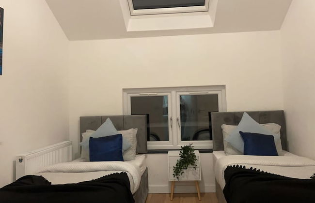 Inviting 2-bed Apartment in Wakefield Charming - Foto 7