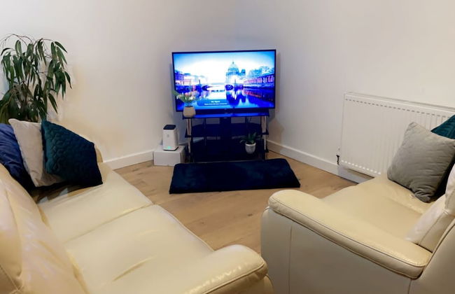 Inviting 2-bed Apartment in Wakefield Charming - Foto 21