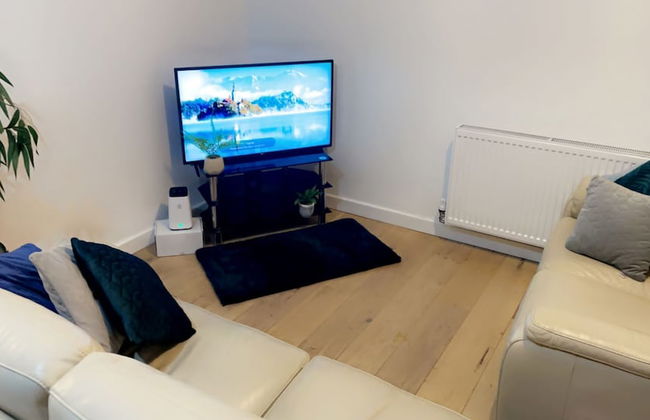 Inviting 2-bed Apartment in Wakefield Charming - Foto 1