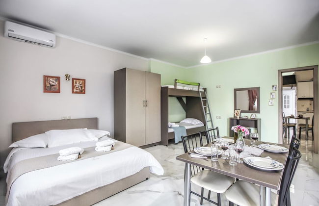 Del Sol Meteora Luxurious Family Suites2 - Foto 9