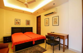 Photo 3 - Woodpecker Service Apartments Green Park