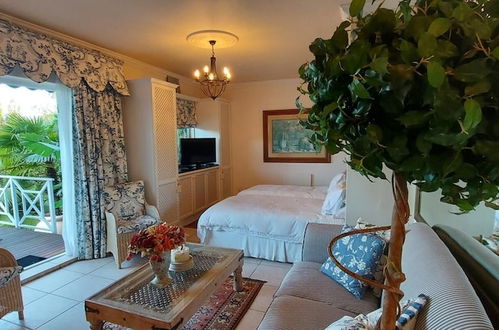 Photo 2 - Room in Apartment - The Garden Apartment - Roosboom Luxury Facilities in Somerset West, 2 Guests