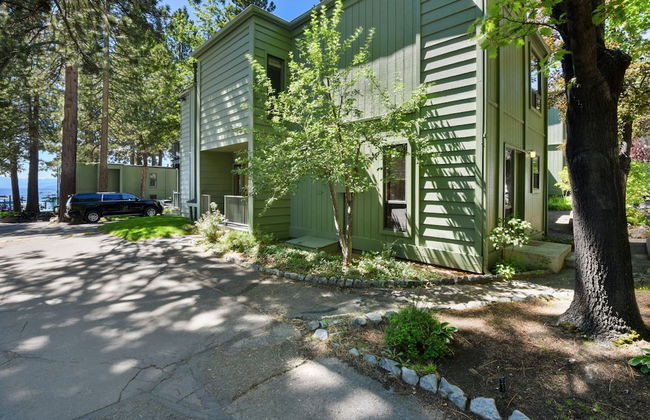 Beachfront Ski Cabin - Photo 21