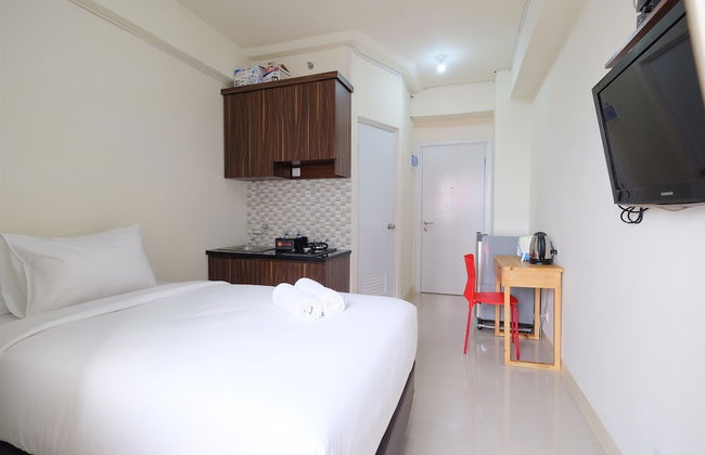 Comfy Studio Apartment @ Green Pramuka City - Foto 29