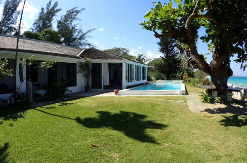 Photo 22 - Siesta - Runaway Bay 5BR