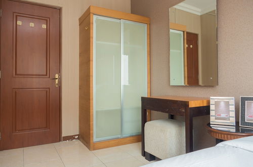 Photo 3 - Elegant 2BR Apartment at Grand Setiabudi