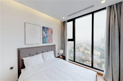 Photo 48 - Luxury Apartment in Vinhomes Metropolis