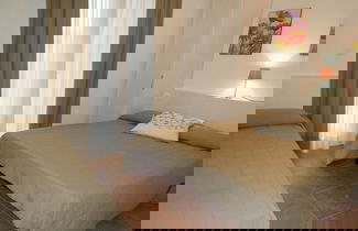 Foto 2 - Nice Apartment in a Quiet Area Close to the Beach