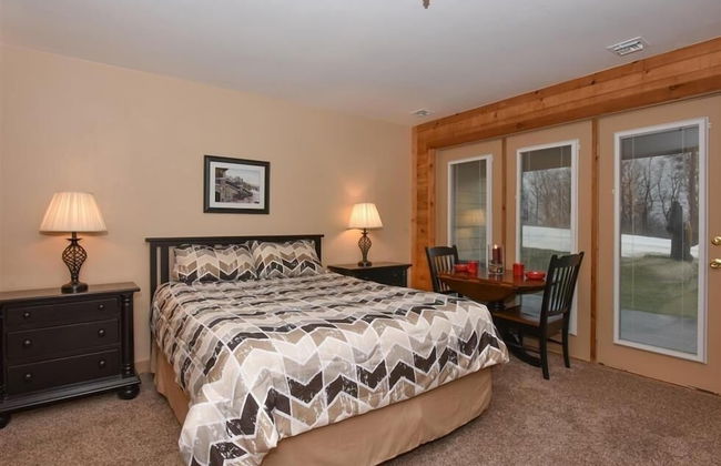 Seven Springs Stoneridge Ski-In/Out Condo with Mountain Views by RedAwning - Foto 2