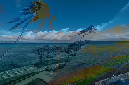 Photo 18 - Kahana Reef 402 by RedAwning