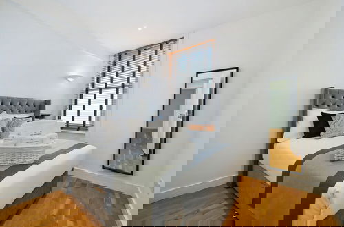 Foto 3 - Avari Apartments – Gray’s Collection