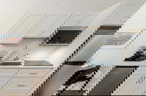 Foto 4 - Sosuite Studio Acc. w Shared W/d, Gym, Lounge