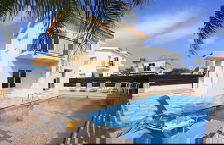 Photo 2 - Seabreeze Villa No 2