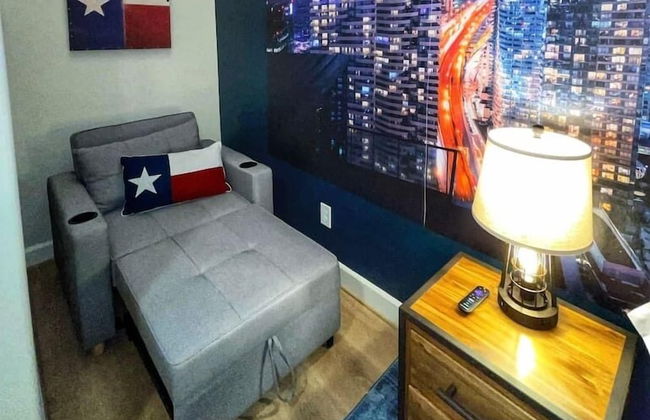 Posh Dtwn Midtown Home w Stunning Roof-topterrace - Foto 24