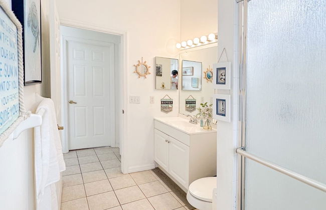 Grand Luxury Deluxe 4BR Pool Home Near Disney - Foto 40