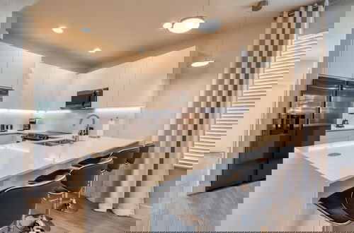 Foto 6 - Spacious New Modern Retreat