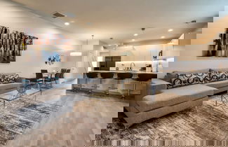 Foto 3 - Spacious New Modern Retreat