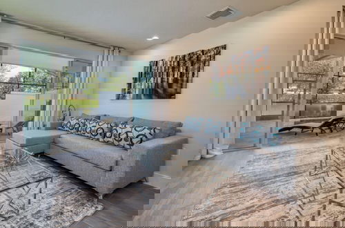Foto 2 - Spacious New Modern Retreat