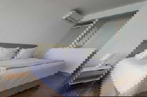Photo 32 - Astonishing 2BR With Spectacular Ocean View