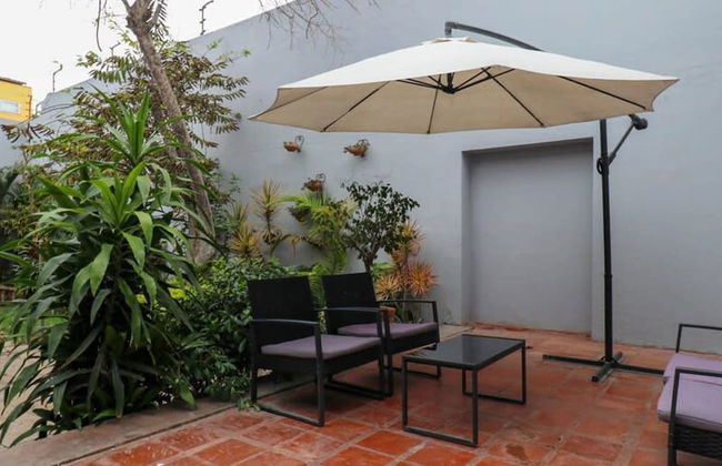 w 3BR Baroque Villa With Spacious Terrace - Photo 31
