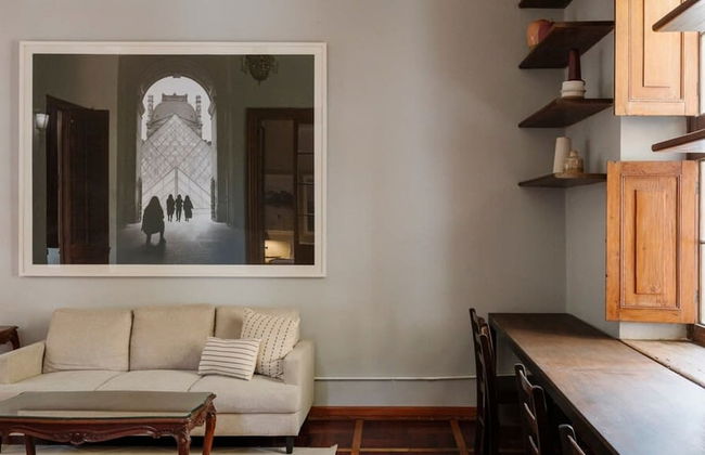 w 3BR Baroque Villa With Spacious Terrace - Photo 4