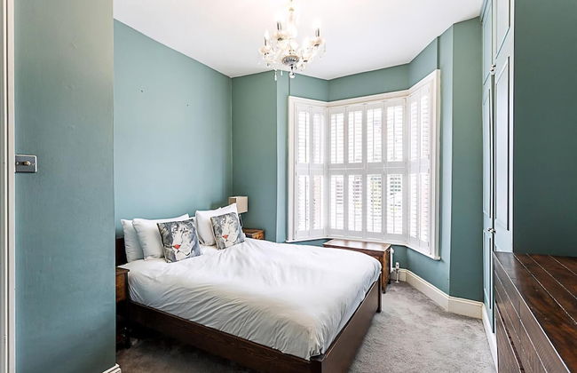 Modern and Spacious Colliers Wood Home - Foto 19