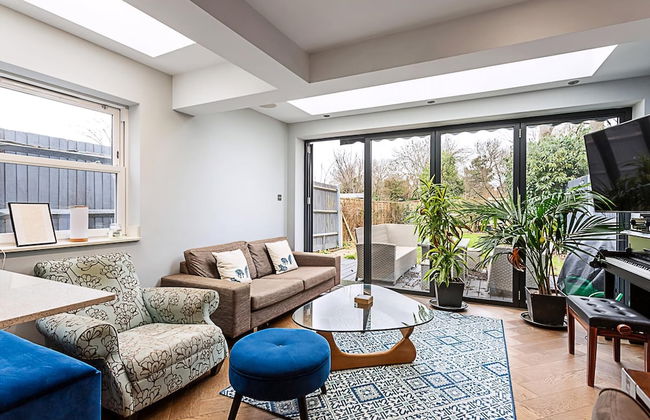 Modern and Spacious Colliers Wood Home - Foto 1