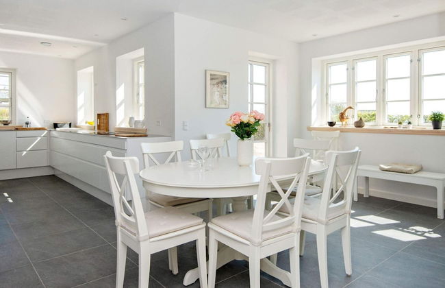 8 Person Holiday Home in Hejls - Foto 14