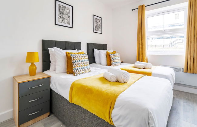 Modern Town Center Apartments Aldershot - Foto 16