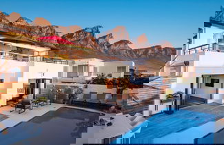 Foto 3 - Stylish Holiday Home With Private Pool Ocean Views Jumeirah Blue