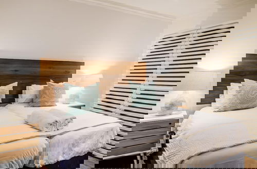 Foto 53 - Stylish Holiday Home With Private Pool Ocean Views Jumeirah Blue