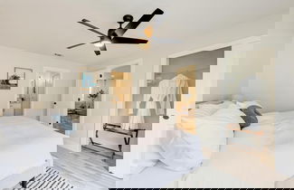 Foto 2 - Charming Florida Beach Home w King Bed Patio