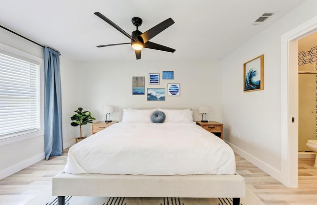 Charming Florida Beach Home w King Bed Patio - Foto 3