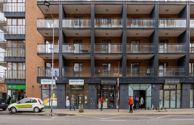 Studio Near The PGE Stadium by Renters - Photo 32