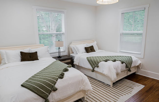 Beautiful Home Located In Historic Norcross - Photo 65