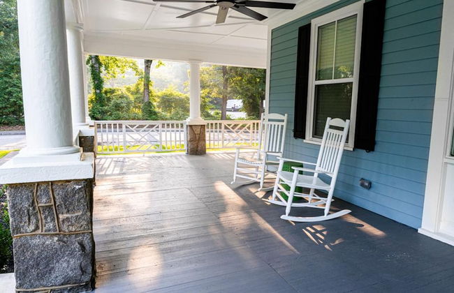 Beautiful Home Located In Historic Norcross - Photo 69