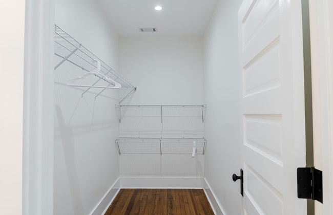 Beautiful Home Located In Historic Norcross - Photo 55