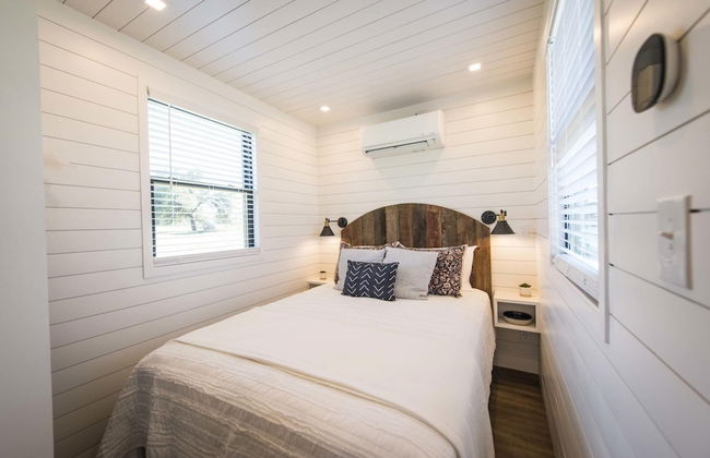 The Meadows Container Home in Country Setting - Foto 3
