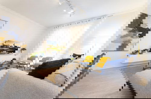 Foto 1 - Chic Modern Marvel-spacious Themed Bedrooms Private Pool