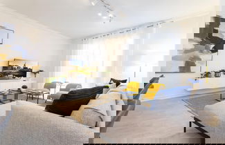 Foto 1 - Chic Modern Marvel-spacious Themed Bedrooms Private Pool