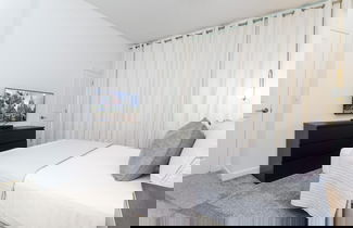 Foto 2 - Chic Modern Marvel-spacious Themed Bedrooms Private Pool